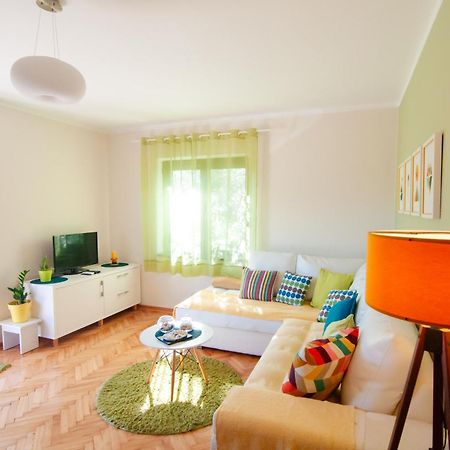 Apartments Iva Tivat Eksteriør bilde