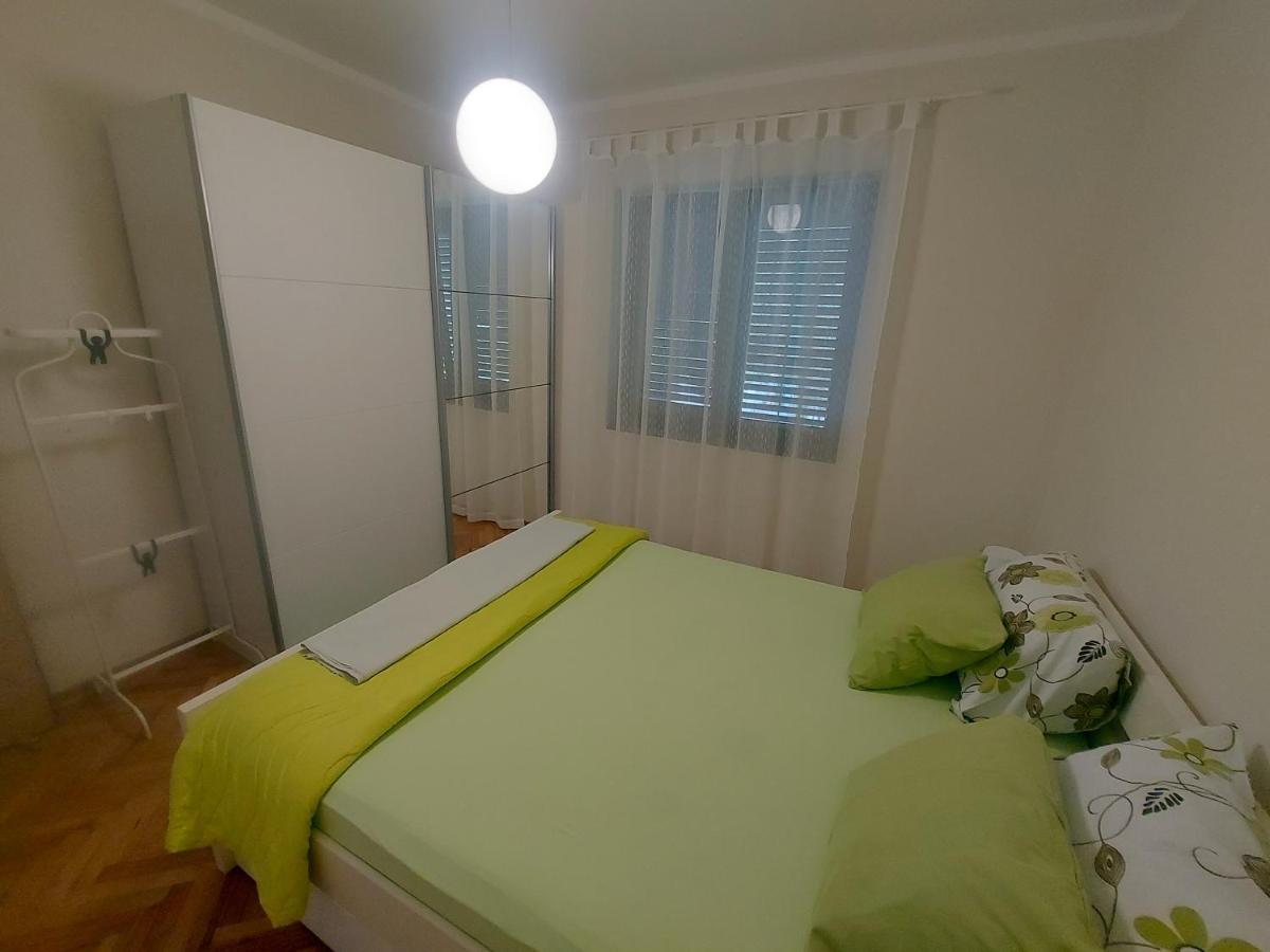 Apartments Iva Tivat Eksteriør bilde